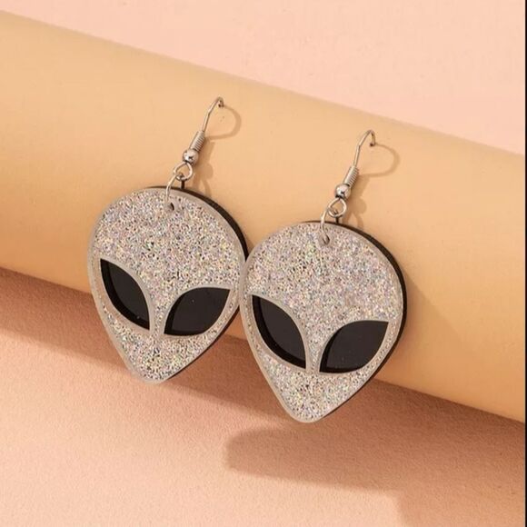 NWOT Acrylic Glitter Alien Earrings - Picture 1 of 1